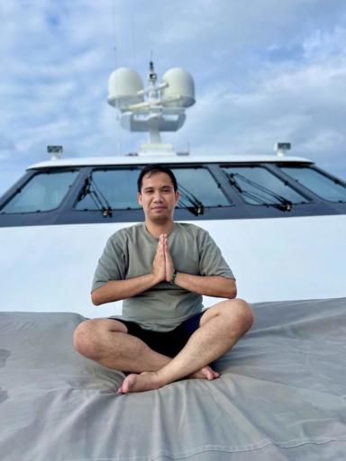 Ian is a Tarot Reader and a Reiki Healer dedicated to helping clients gain clarity, healing, and direction. 