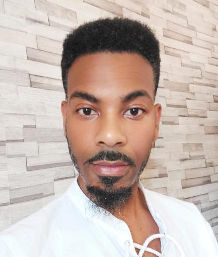 Richard is an experienced astrologer with over 15 years of practice, blending Astro Cards divination techniques with Vedic astrology.